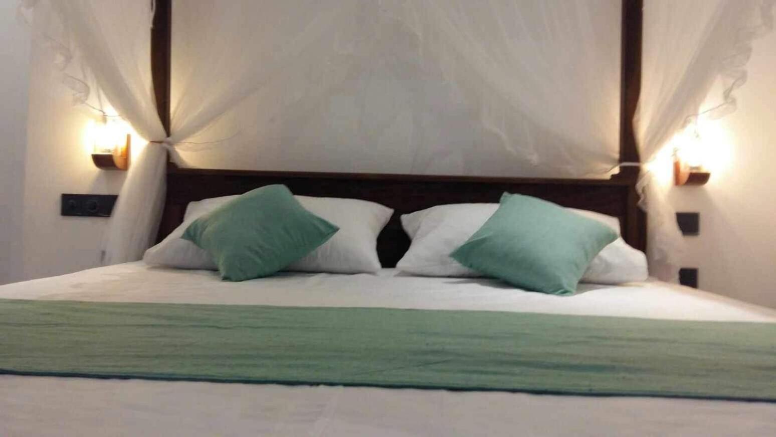 New Ocean Breeze Madiha Hotel Matara Buitenkant foto